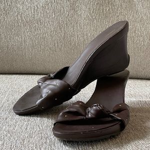 Vintage Y2K Fioni Sandals